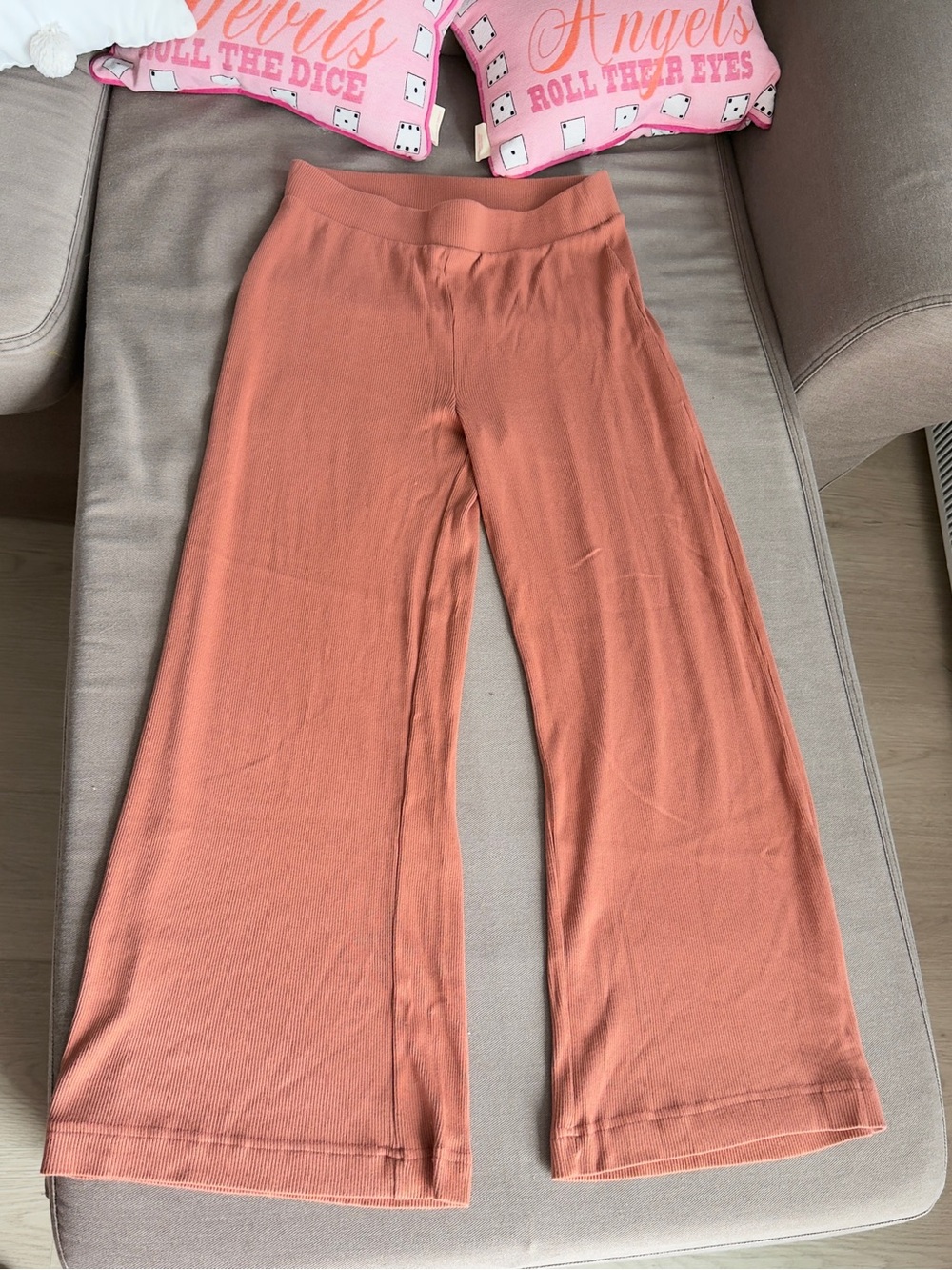 Aritzia Wide-Leg Knit Pants in Rusty Terracotta